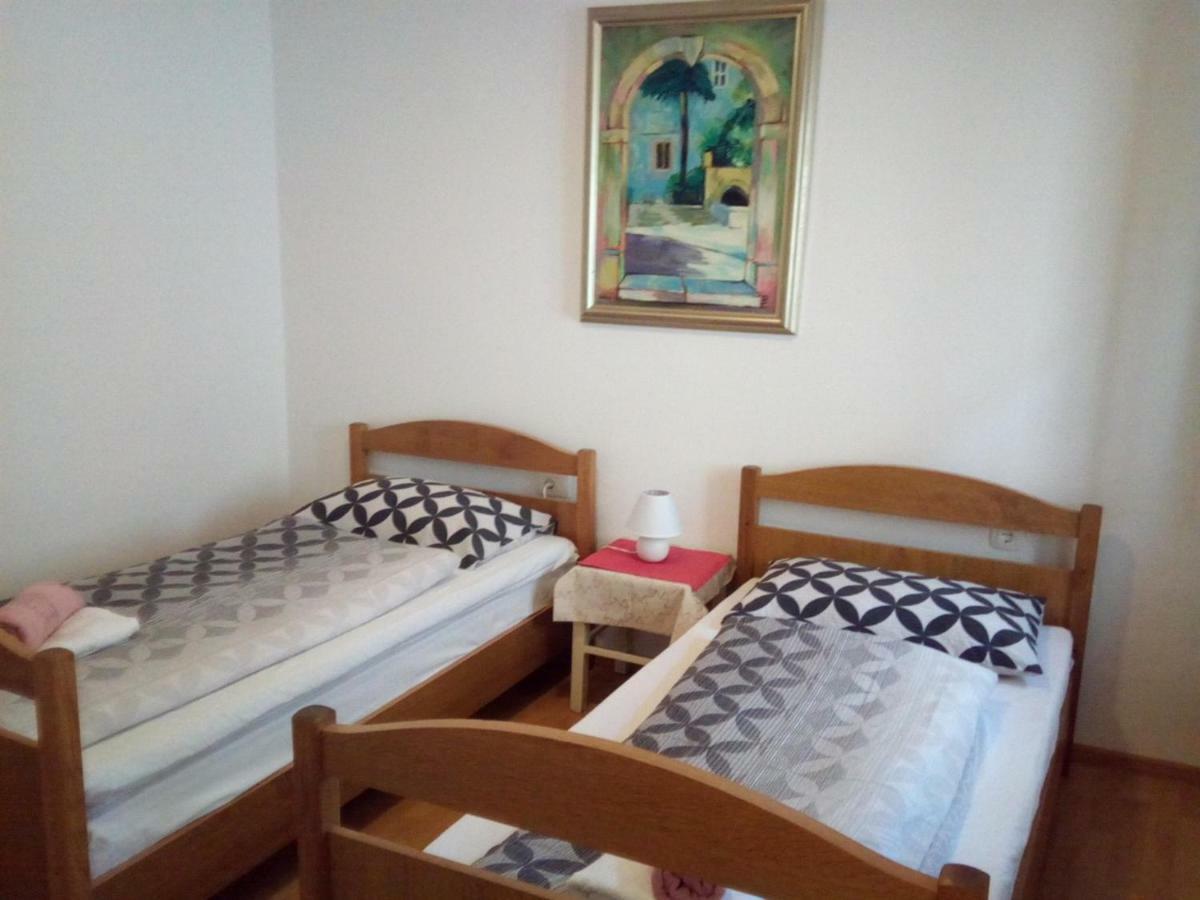 Apartment Nadija Brseč Eksteriør billede